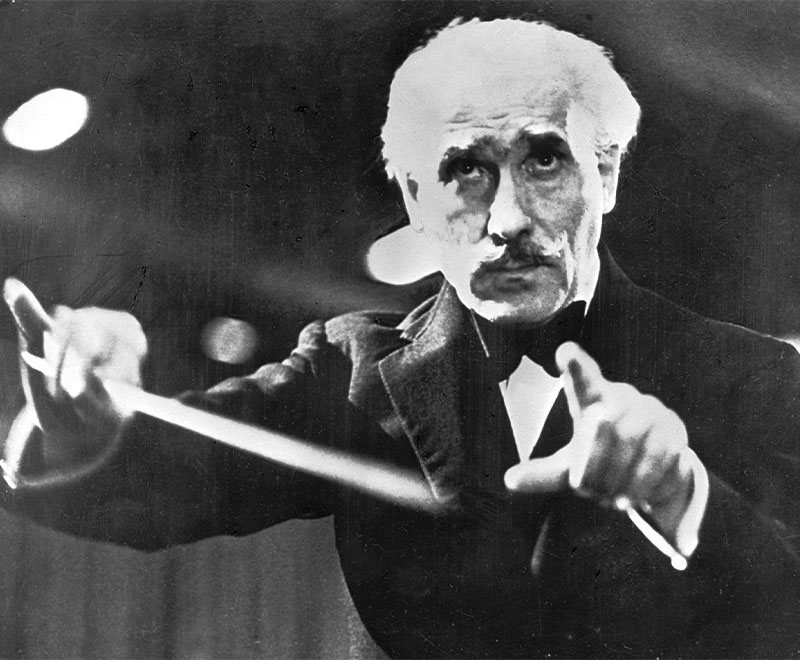 Arturo Toscanini (1867 1957), famed Italian orchestra conductor, was known for his dynamic conducting almost to the end of his life. He conductedorchestras from all over the world with the exception of Italy and Germany during their fascist regimes. Because of poor eyesight, he memorized all the scores of the symphonies and operas that he conducted.